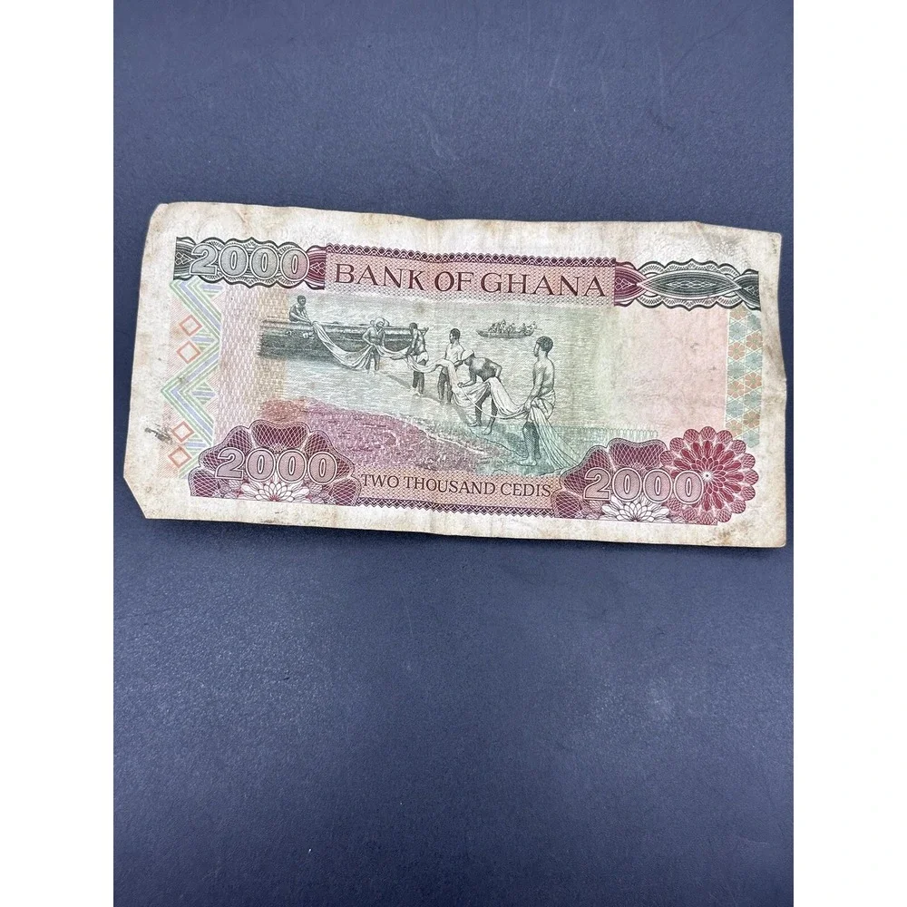 Ghana 2000 Cedis BANKNOTE 2006 UNC